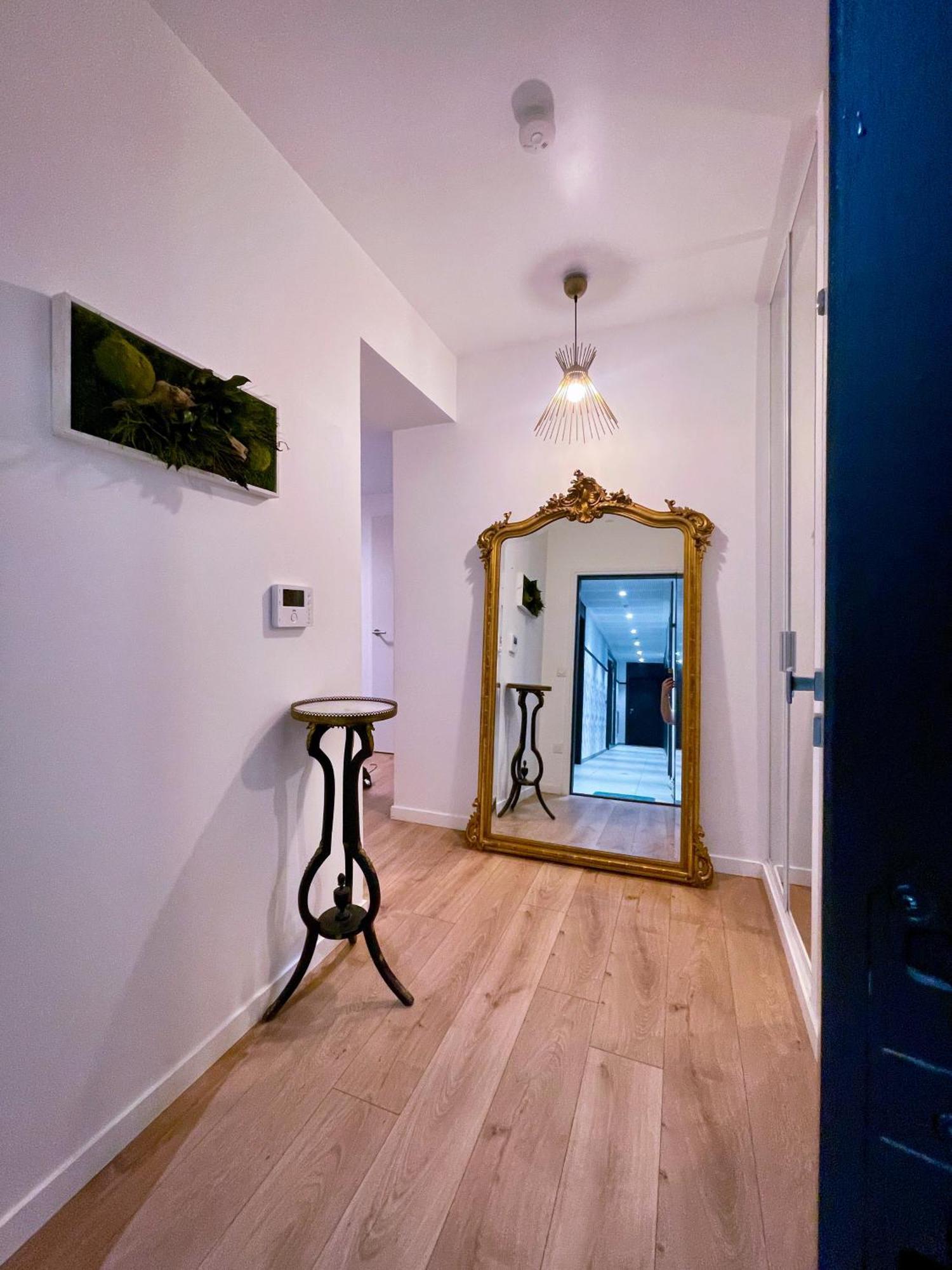 Grand Appartement Clichy Bagian luar foto