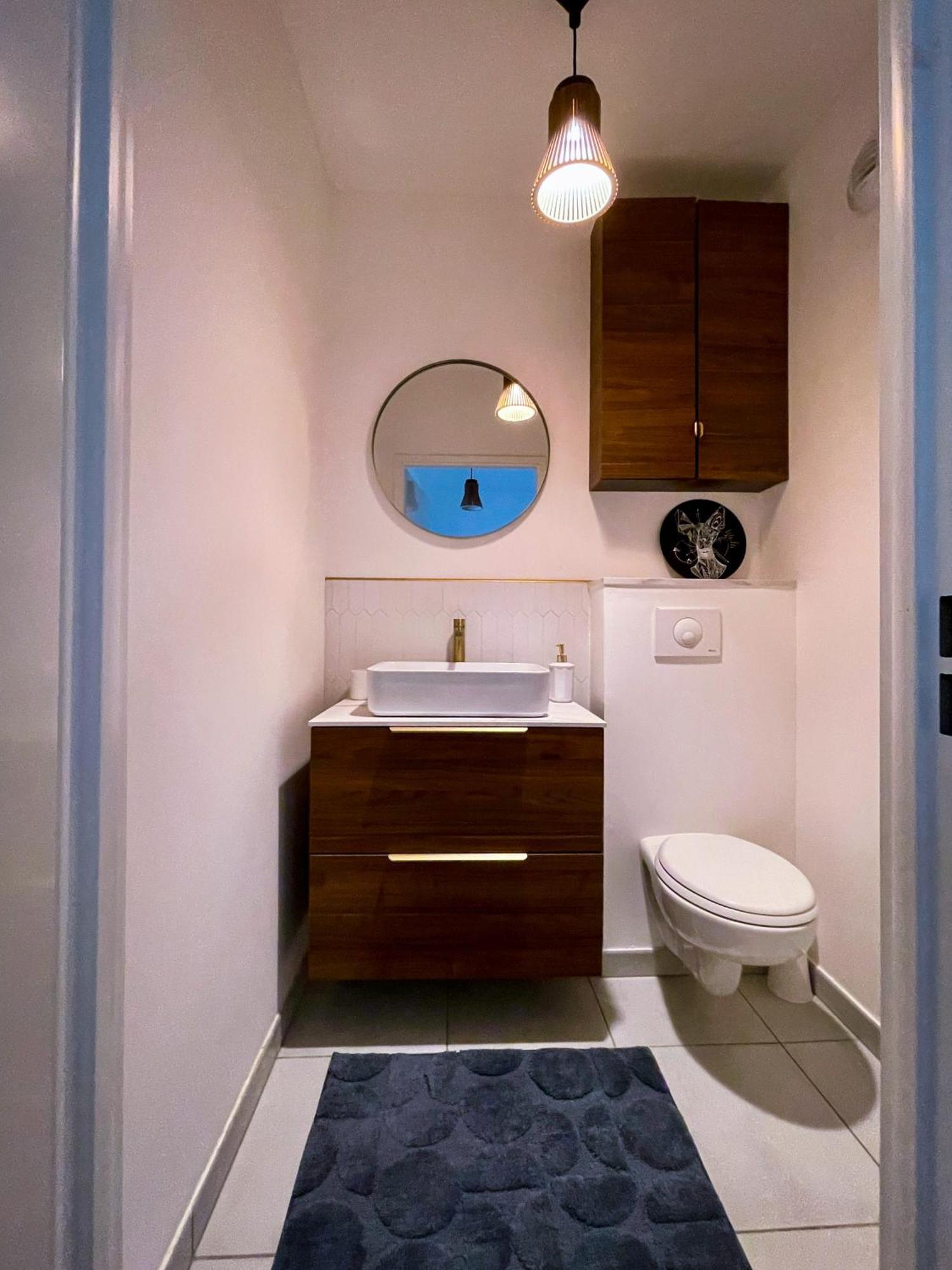 Grand Appartement Clichy Bagian luar foto