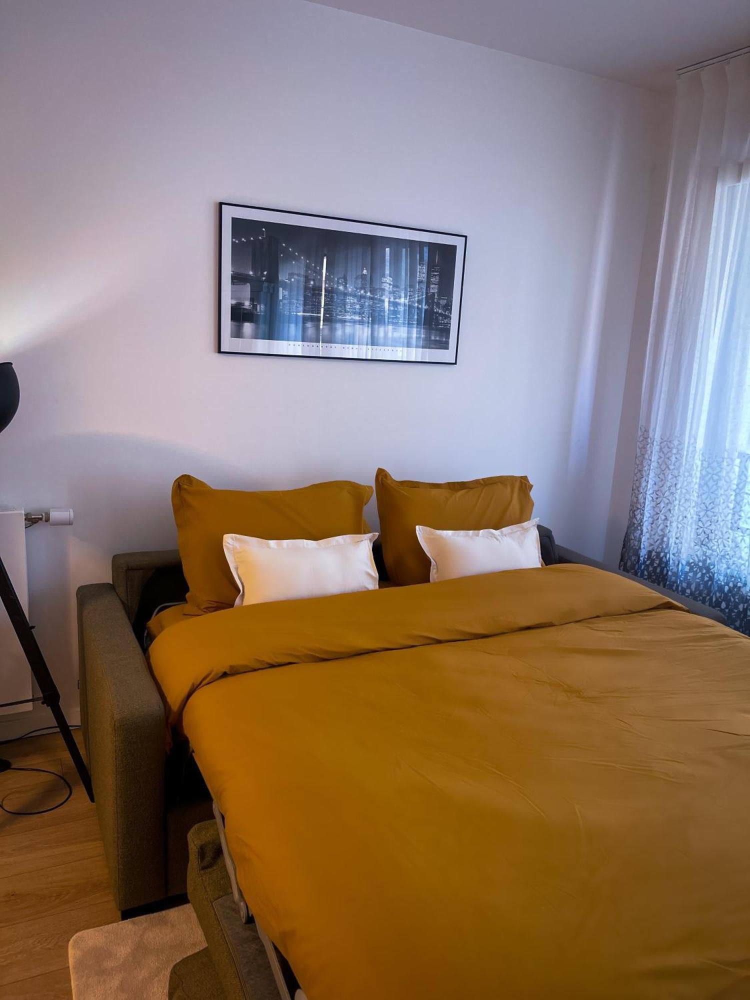 Grand Appartement Clichy Bagian luar foto